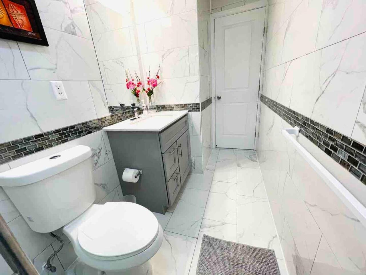Apartment Downtown Hall Close By Kimmel Center 1bd *
